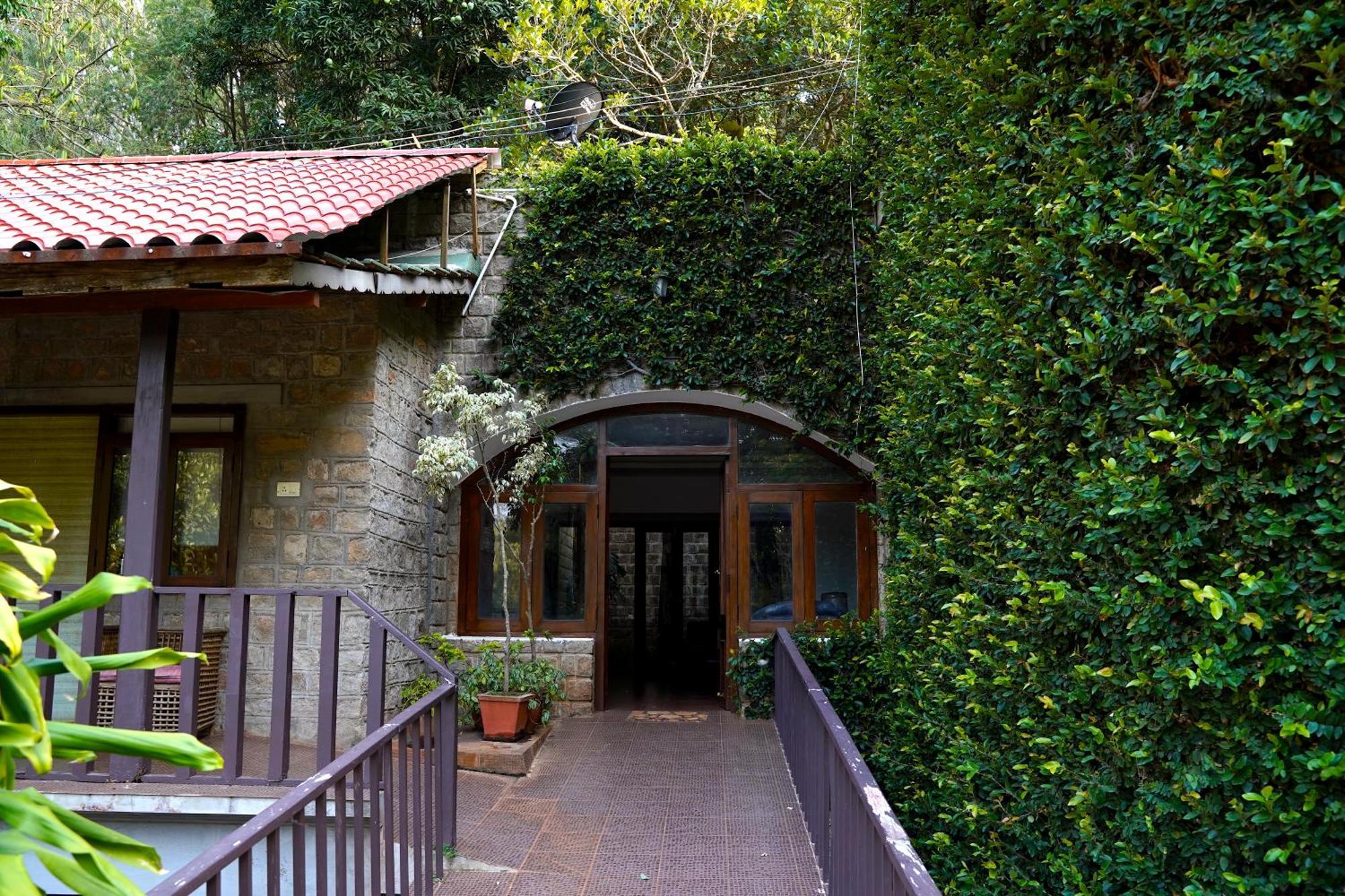 Zeenath Taj Gardens 옐라기리 외부 사진
